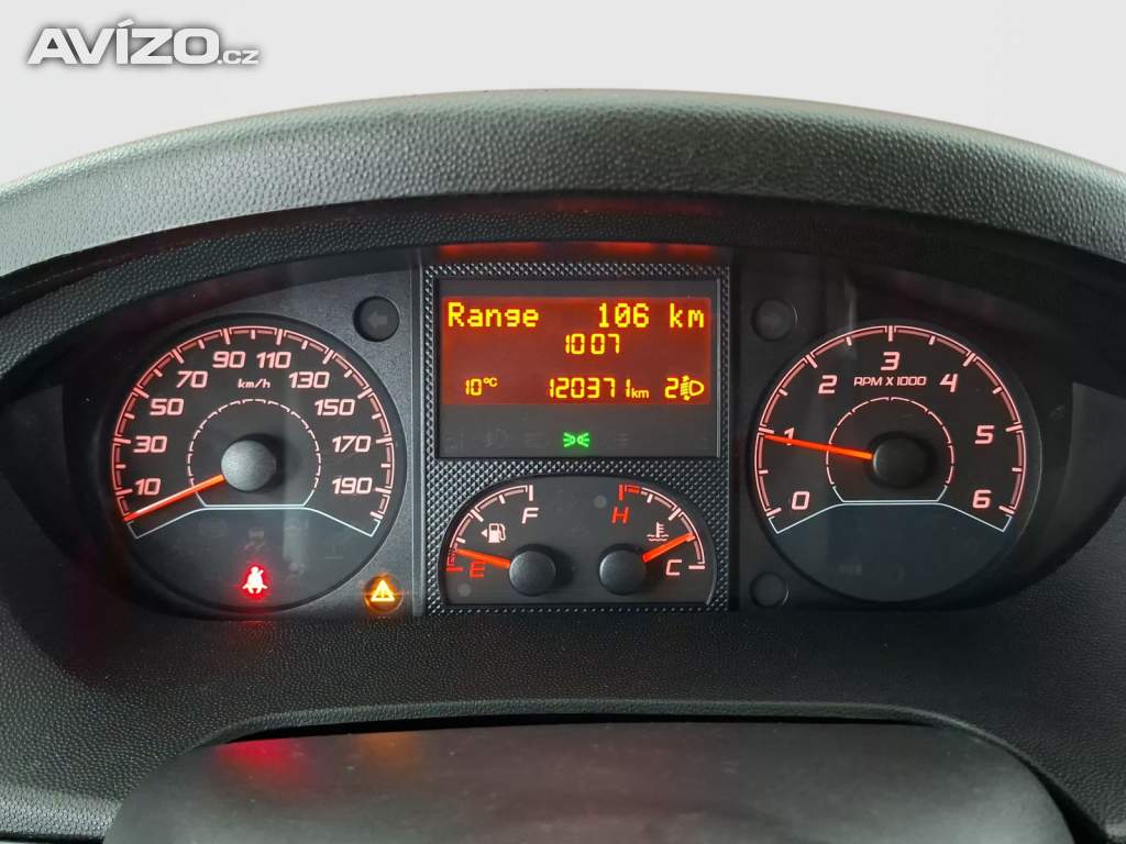 Foto inzerátu Peugeot Boxer 2.2 BlueHDi