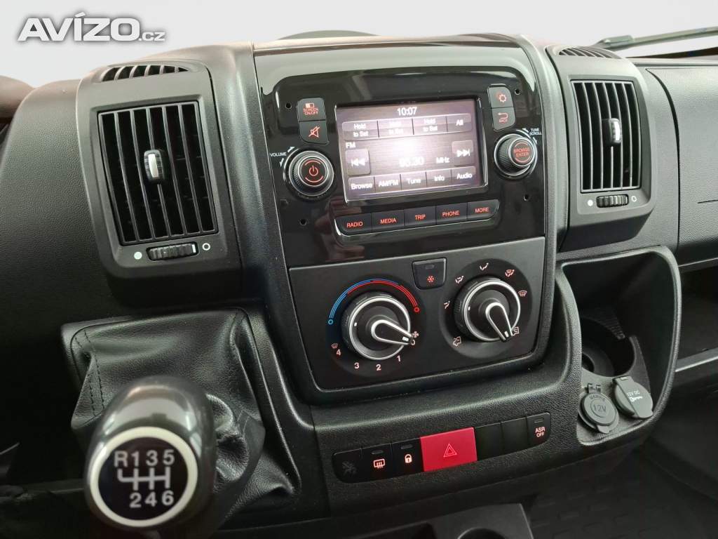 Foto inzerátu Peugeot Boxer 2.2 BlueHDi