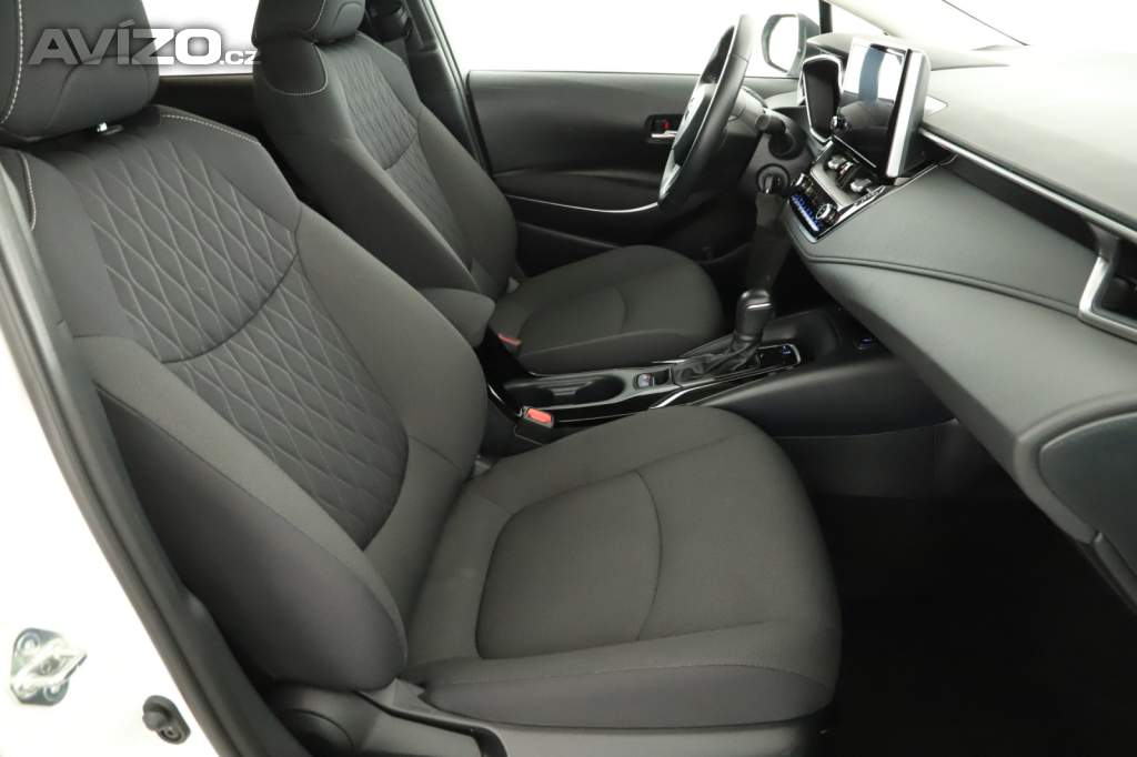 Foto inzerátu Toyota Corolla 1.5 VVT-i