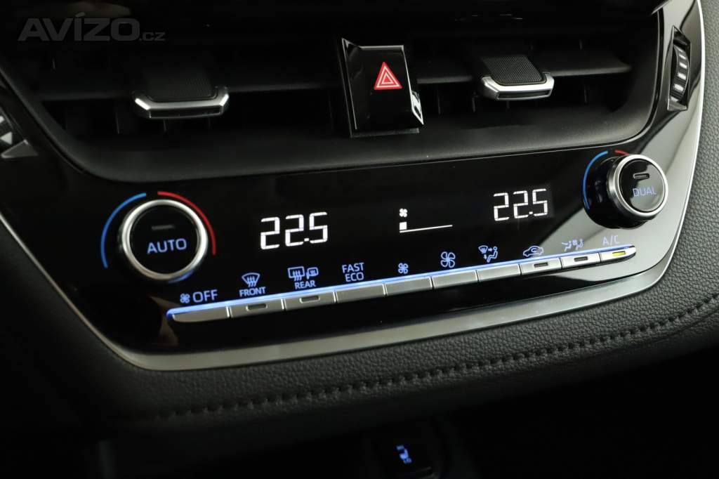 Foto inzerátu Toyota Corolla 1.5 VVT-i