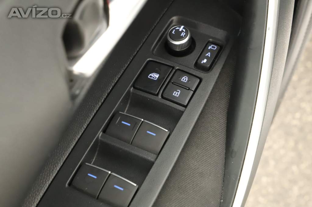 Foto inzerátu Toyota Corolla 1.5 VVT-i