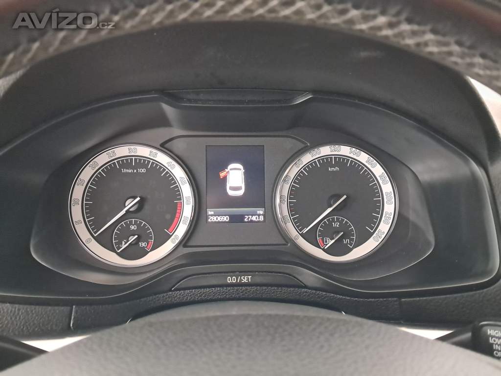 Foto inzerátu Skoda Karoq 1.6 TDI