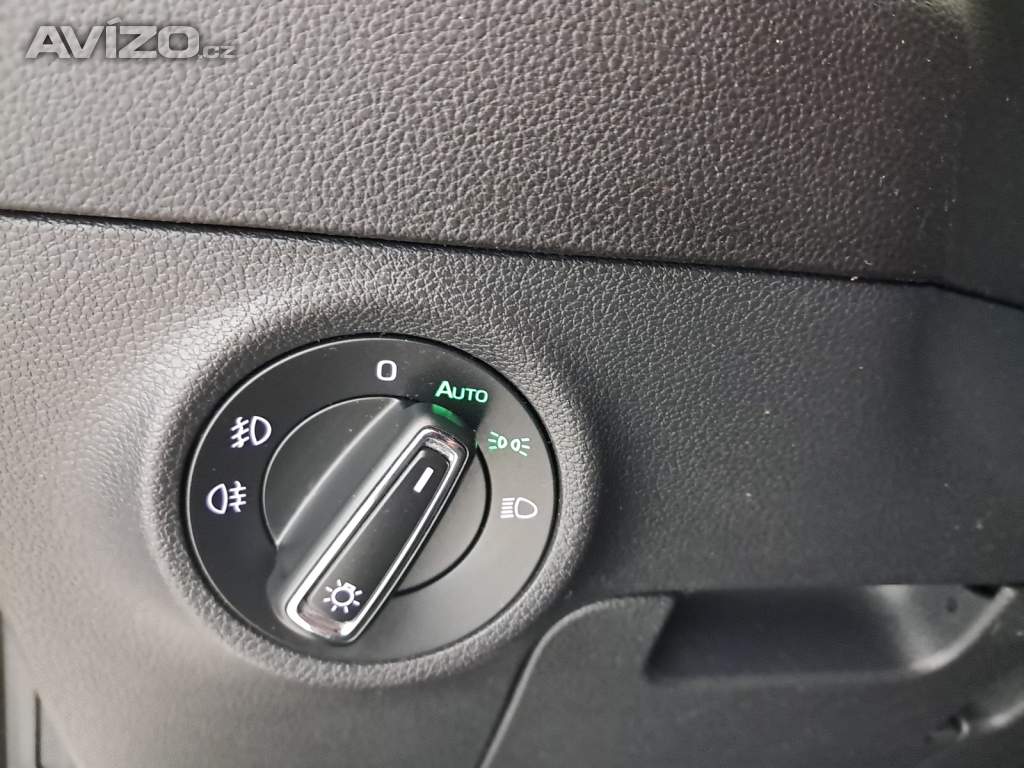Foto inzerátu Skoda Karoq 1.6 TDI