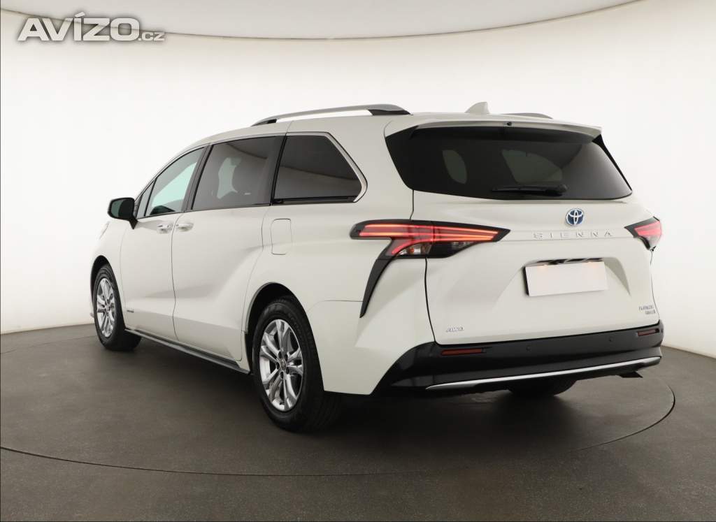 Foto inzerátu Toyota Sienna Hybrid