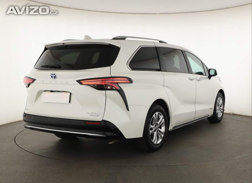 Foto inzerátu Toyota Sienna Hybrid