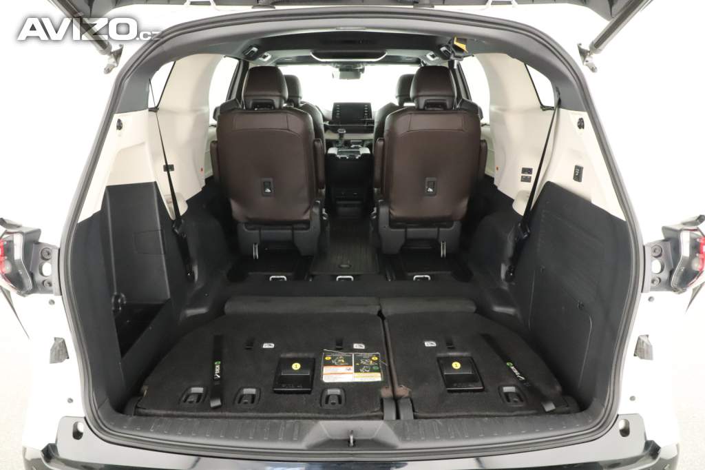 Foto inzerátu Toyota Sienna Hybrid