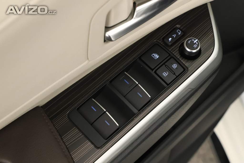 Foto inzerátu Toyota Sienna Hybrid