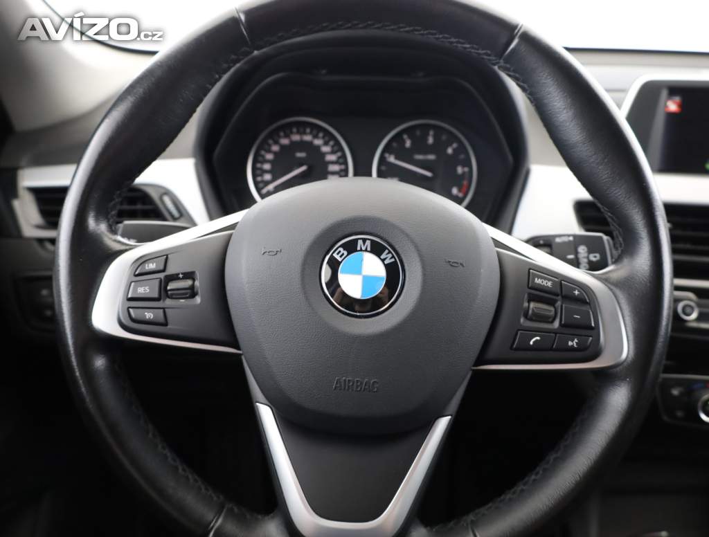 Foto inzerátu BMW X1 sDrive18d