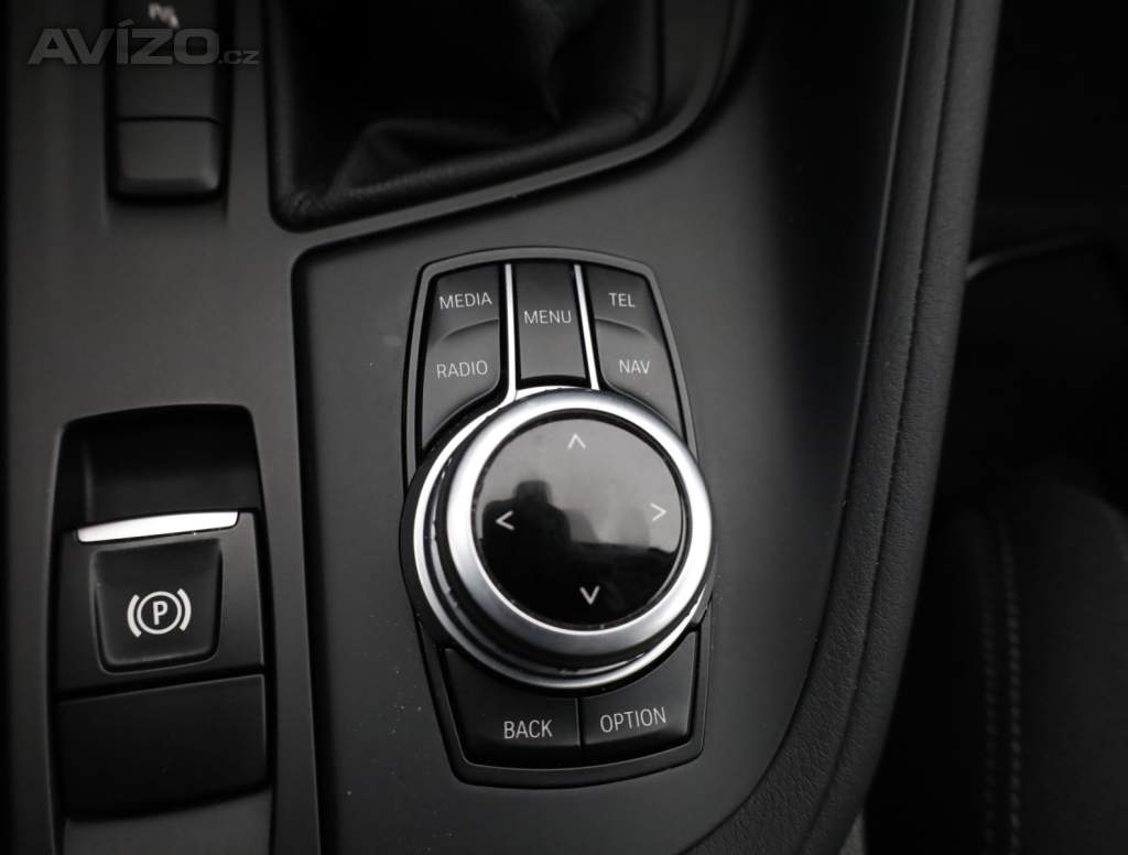 Foto inzerátu BMW X1 sDrive18d