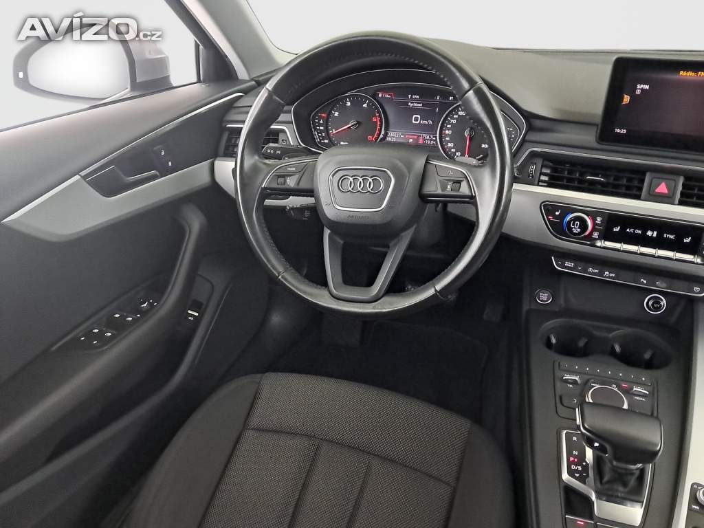 Foto inzerátu Audi A4 2.0 TDI