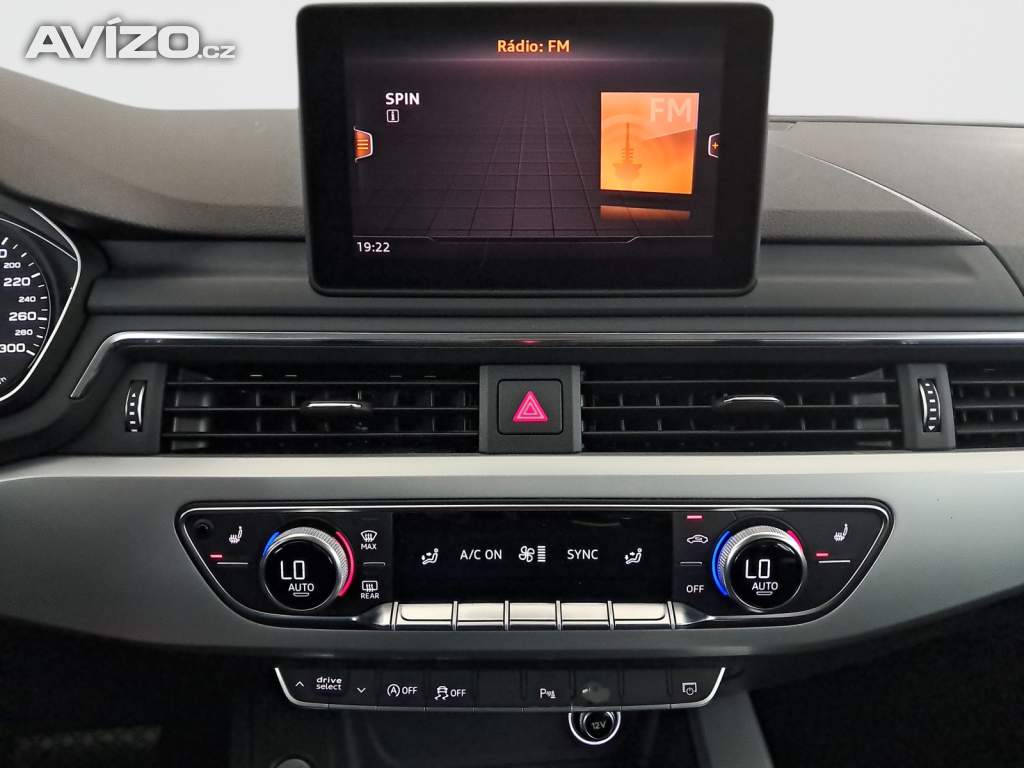 Foto inzerátu Audi A4 2.0 TDI