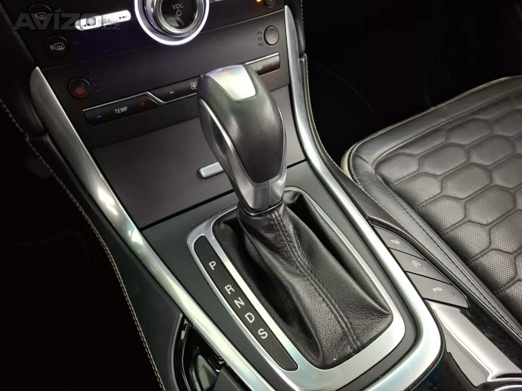 Foto inzerátu Ford Edge 2.0 Bi-TDCI