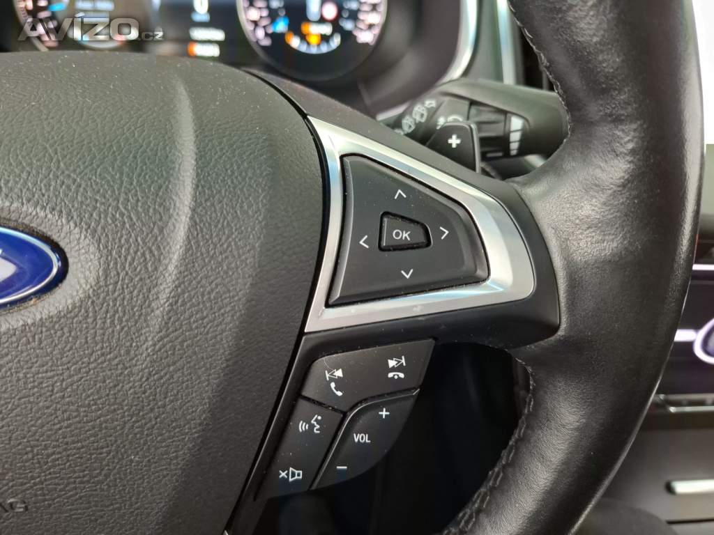 Foto inzerátu Ford Edge 2.0 Bi-TDCI