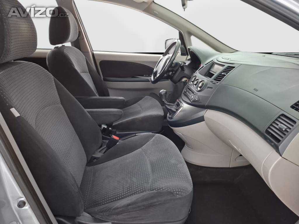 Foto inzerátu Mitsubishi Grandis 2.4