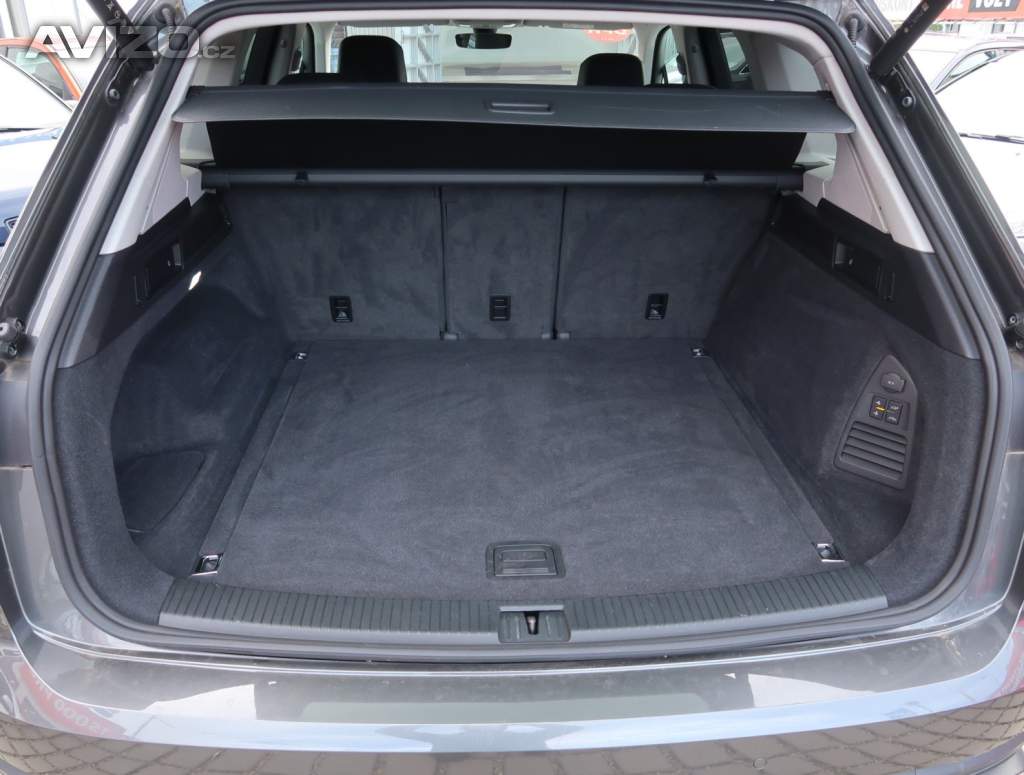 Foto inzerátu VW Touareg 3.0 TDI