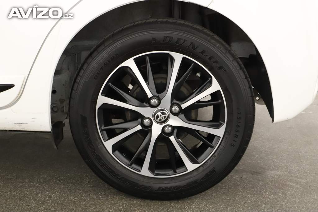 Foto inzerátu Toyota Yaris 1.5 Dual VVT-i