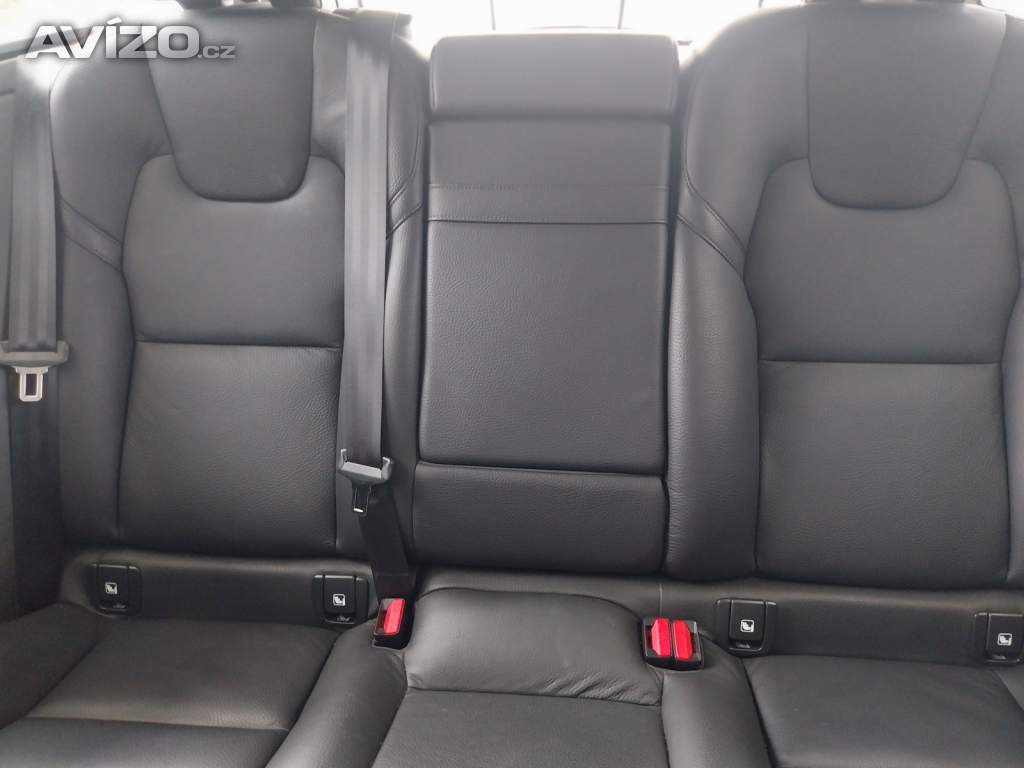 Foto inzerátu Volvo V90 Cross Country D4 2.0 AWD