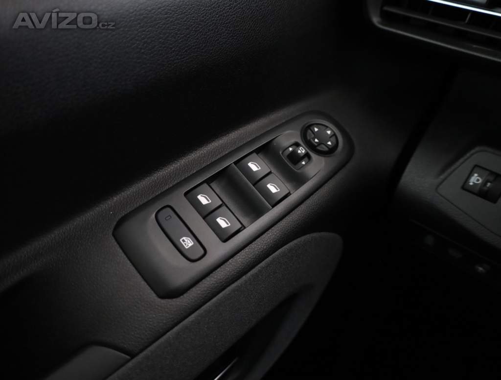 Foto inzerátu Peugeot Rifter 1.5 BlueHDi