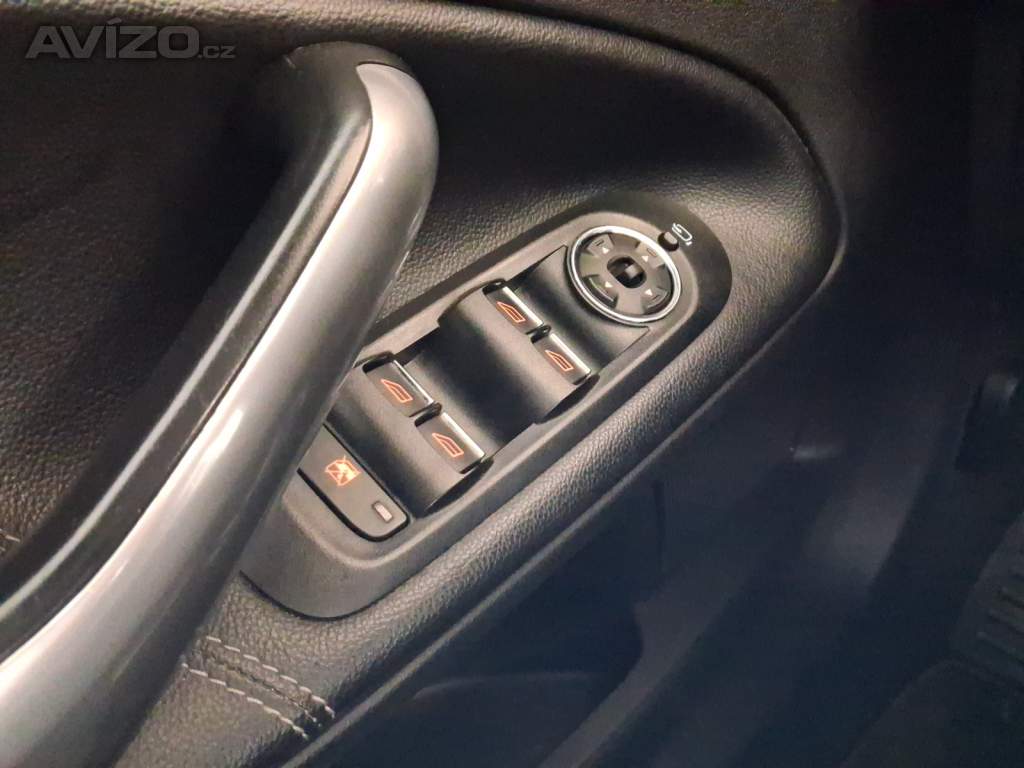 Foto inzerátu Ford Mondeo 2.0 16V