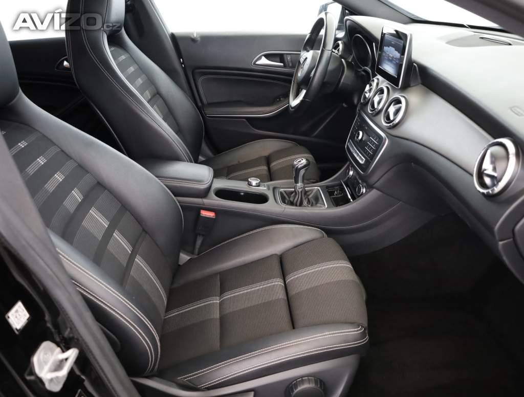 Foto inzerátu Mercedes CLA 180
