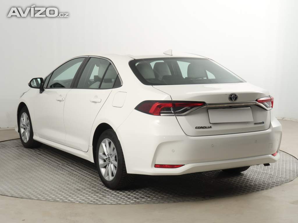 Foto inzerátu Toyota Corolla 1.8 Hybrid
