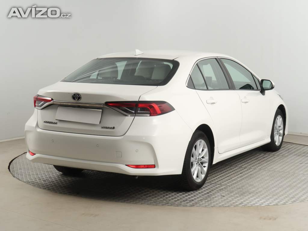 Foto inzerátu Toyota Corolla 1.8 Hybrid