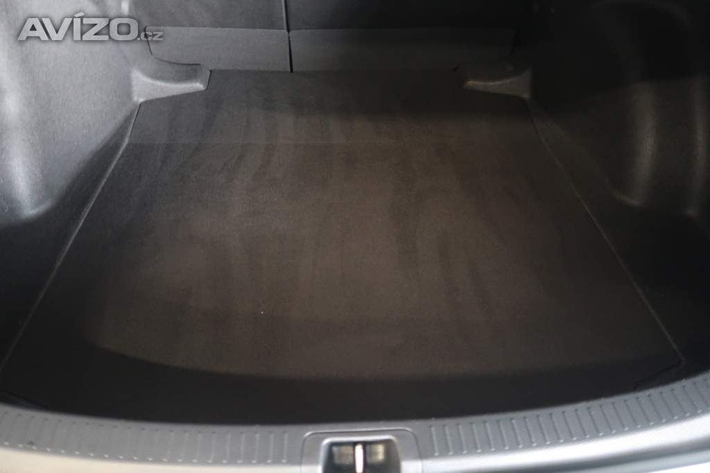Foto inzerátu Toyota Corolla 1.8 Hybrid