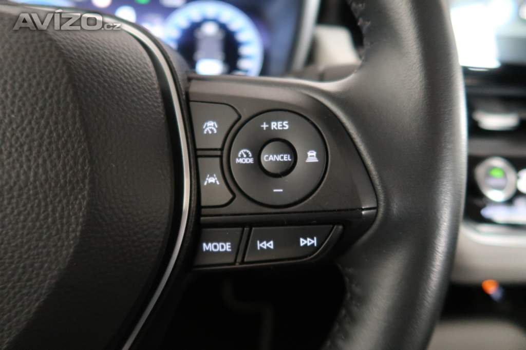 Foto inzerátu Toyota Corolla 1.8 Hybrid