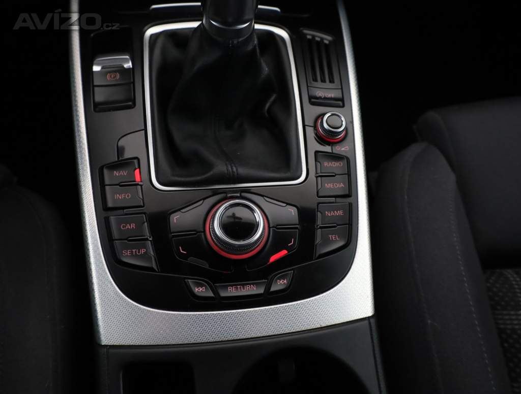 Foto inzerátu Audi A4 2.0 TDI