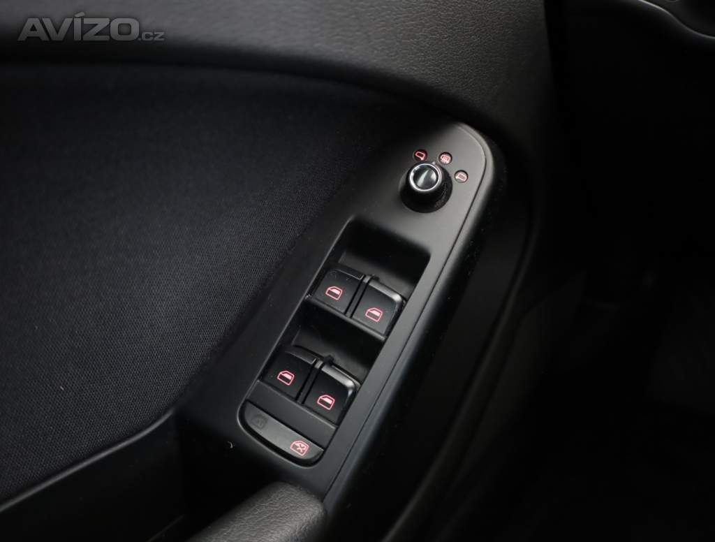 Foto inzerátu Audi A4 2.0 TDI