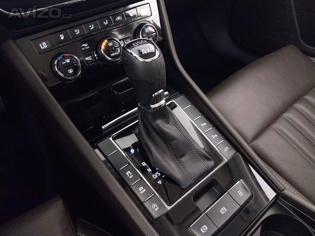 Foto inzerátu Skoda Superb 2.0 TDI