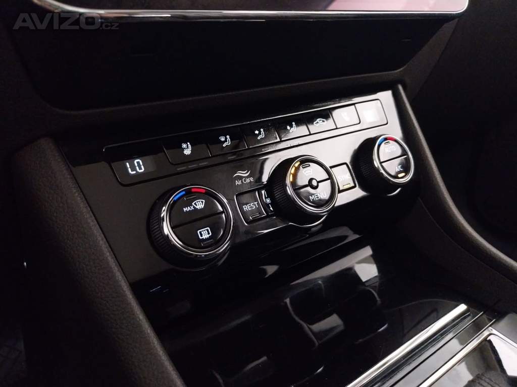Foto inzerátu Skoda Superb 2.0 TDI