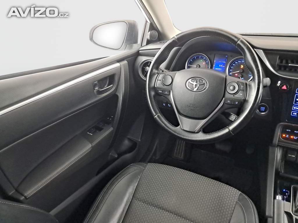 Foto inzerátu Toyota Corolla 1.6 Valvematic