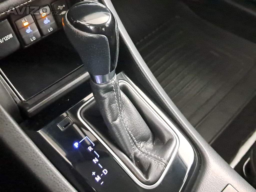 Foto inzerátu Toyota Corolla 1.6 Valvematic