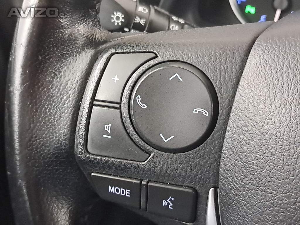Foto inzerátu Toyota Corolla 1.6 Valvematic