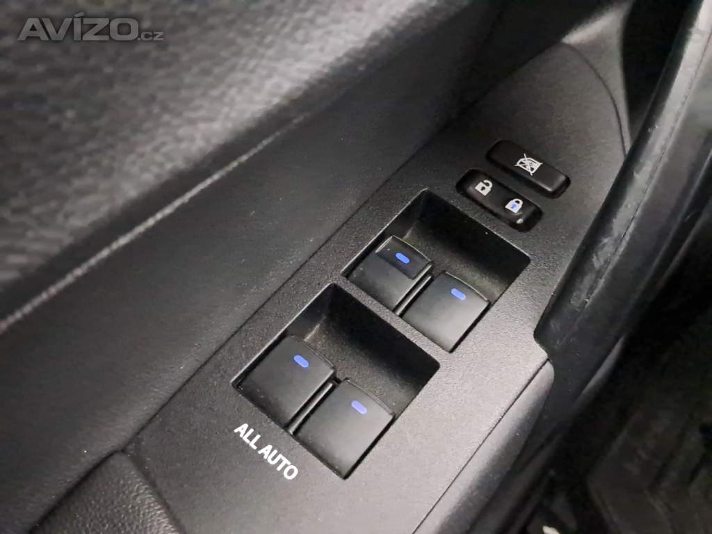 Foto inzerátu Toyota Corolla 1.6 Valvematic
