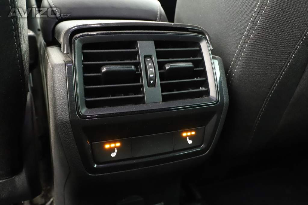 Foto inzerátu Skoda Karoq 2.0 TDI