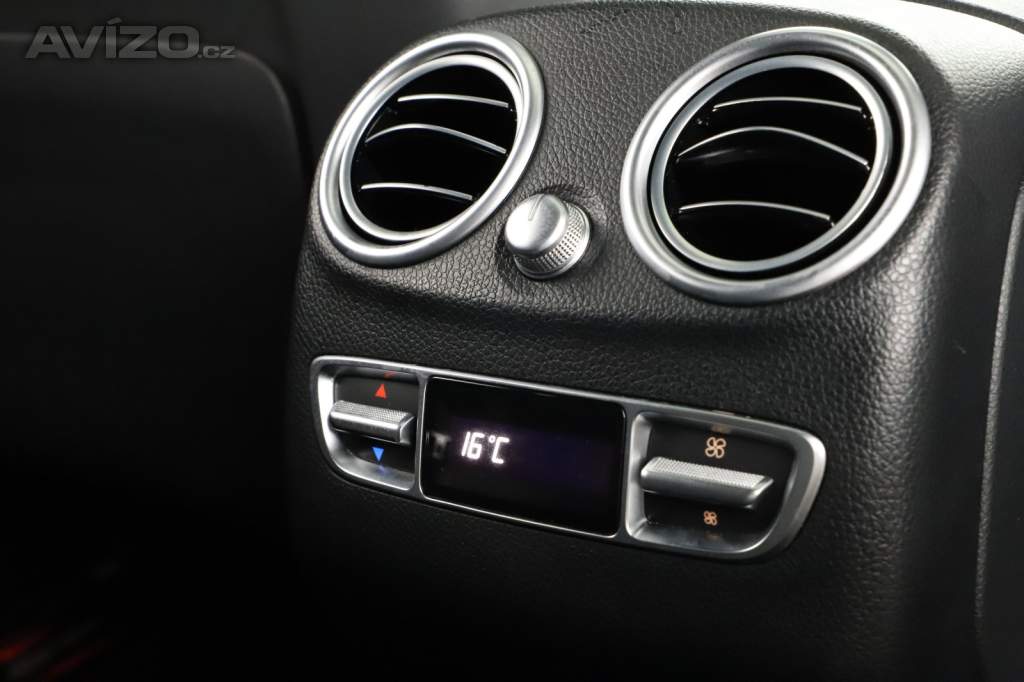 Foto inzerátu Mercedes EQC EQC 400 4MATIC