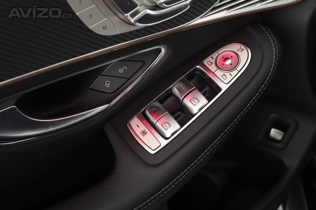 Foto inzerátu Mercedes EQC EQC 400 4MATIC