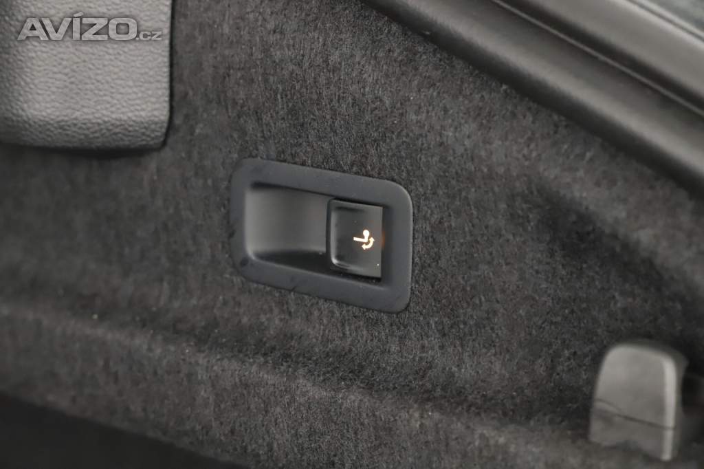 Foto inzerátu Skoda Superb 2.0 TDI