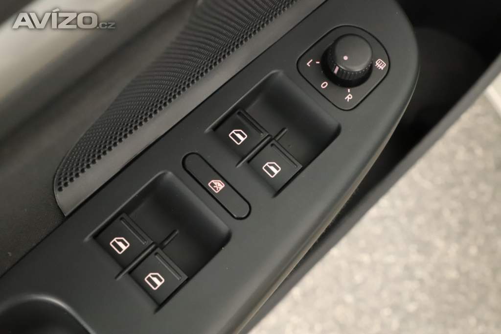 Foto inzerátu VW Golf 1.6 TDI