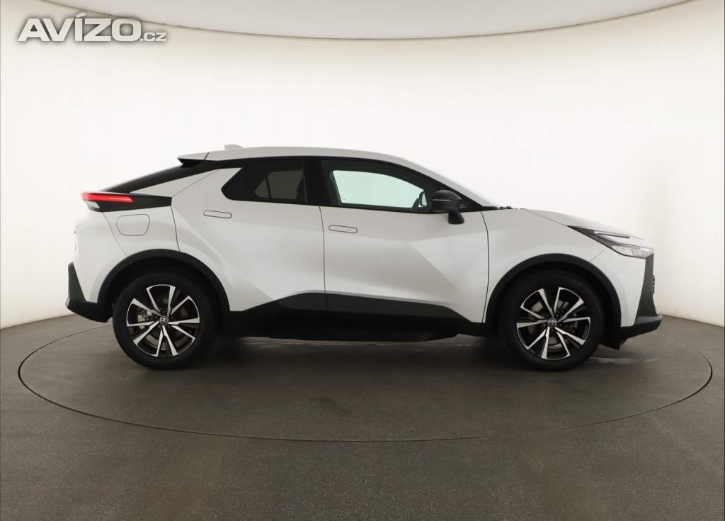 Foto inzerátu Toyota C-HR 2.0 Plug-in