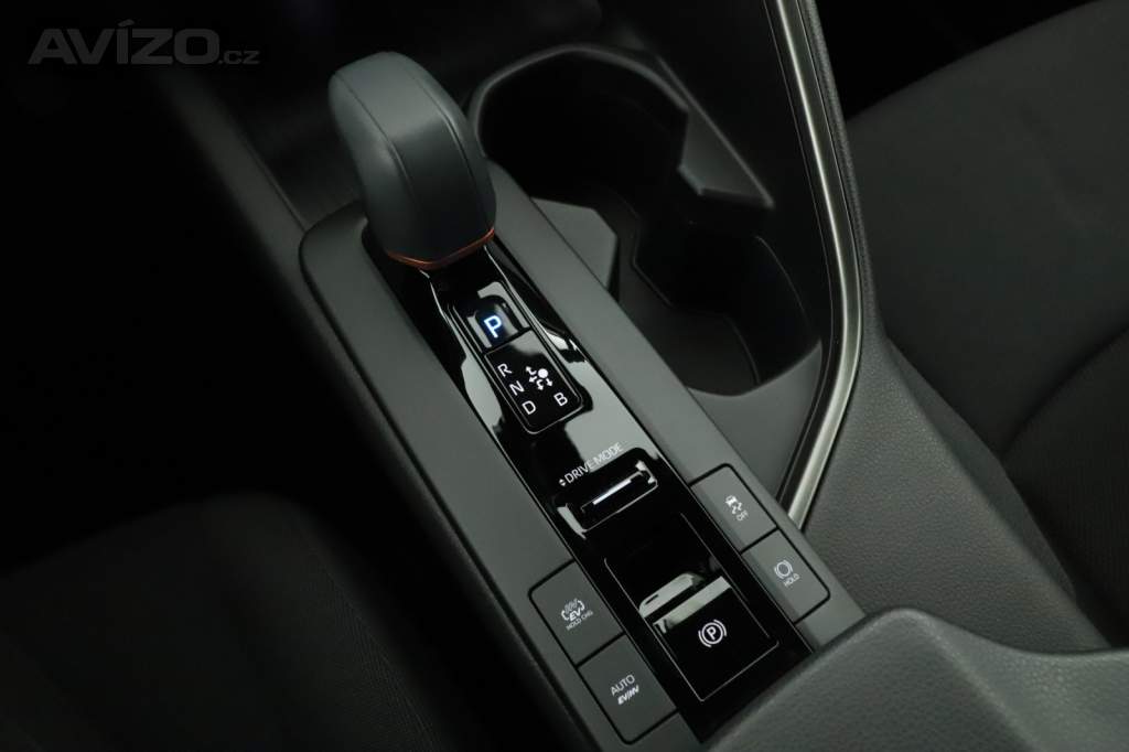 Foto inzerátu Toyota C-HR 2.0 Plug-in