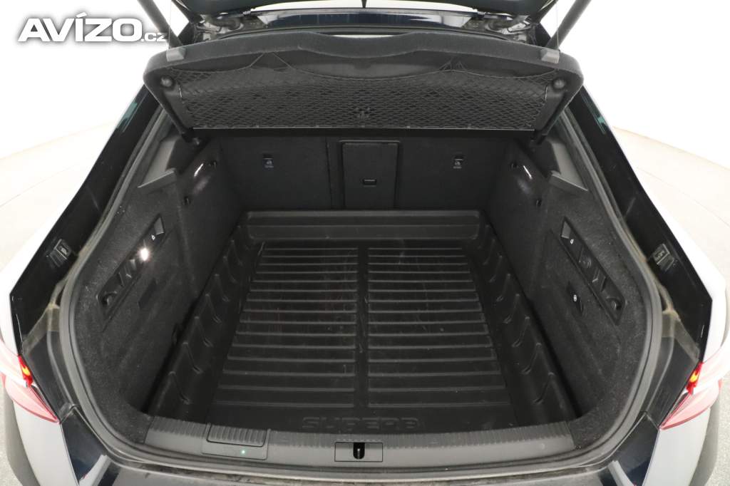 Foto inzerátu Skoda Superb 2.0 TSI