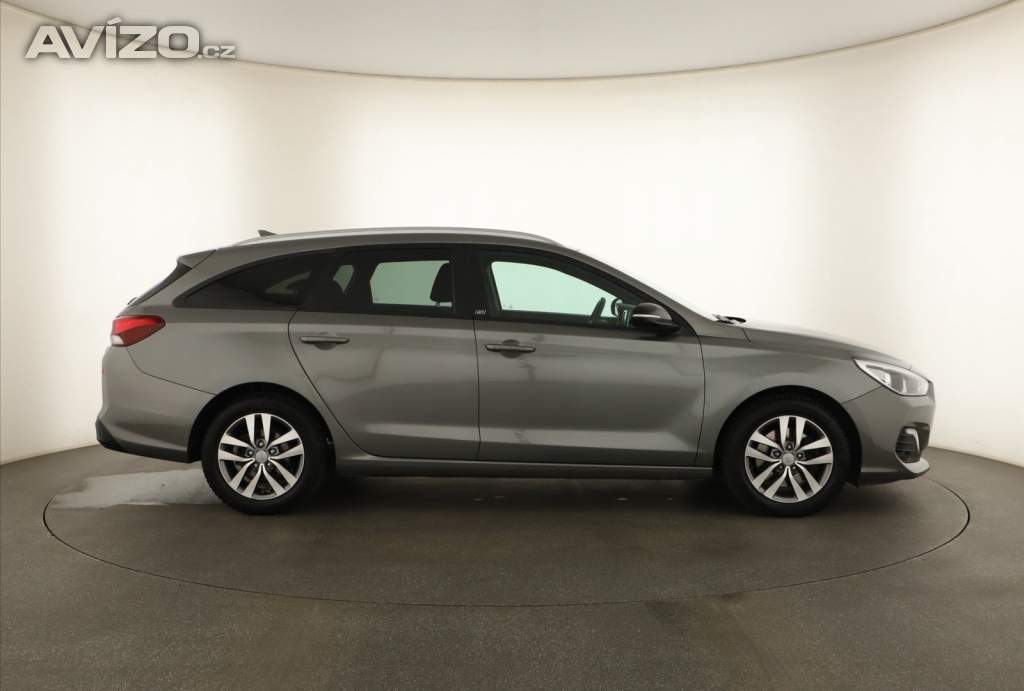 Foto inzerátu Hyundai i30 1.0 T-GDI