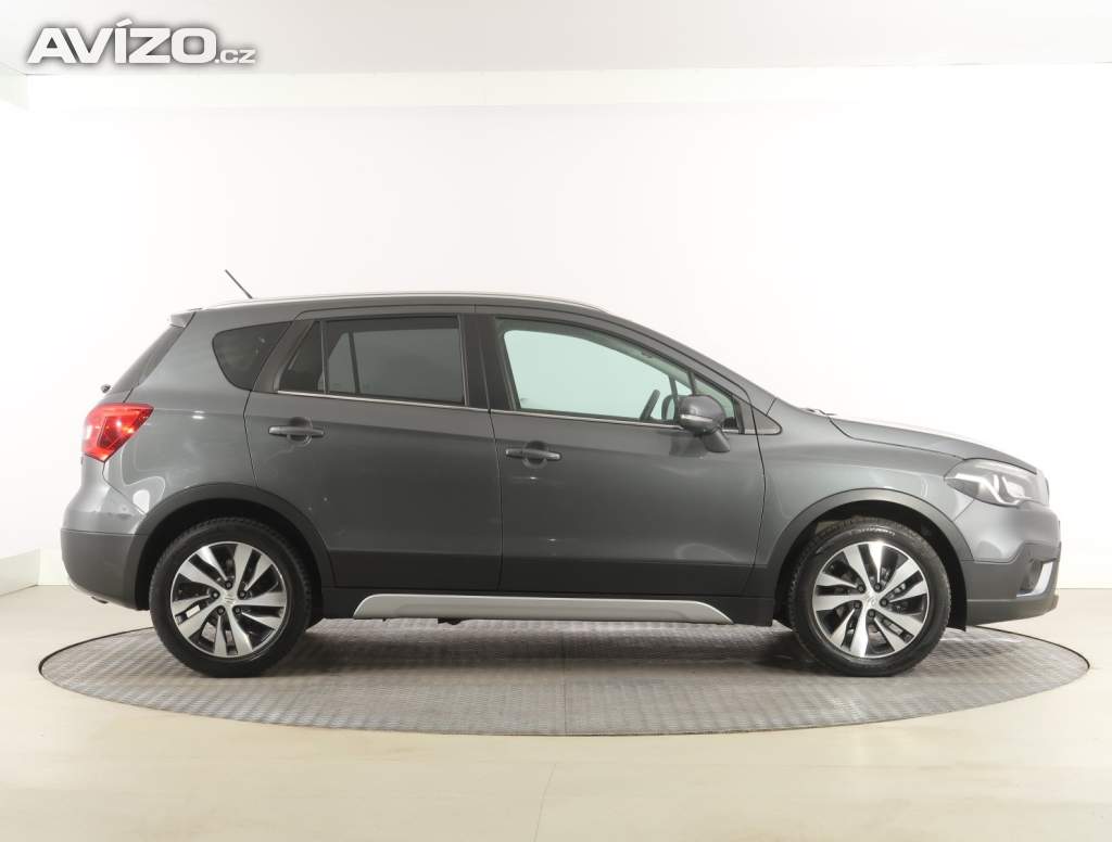 Foto inzerátu Suzuki SX4 S-Cross 1.4 BoosterJet