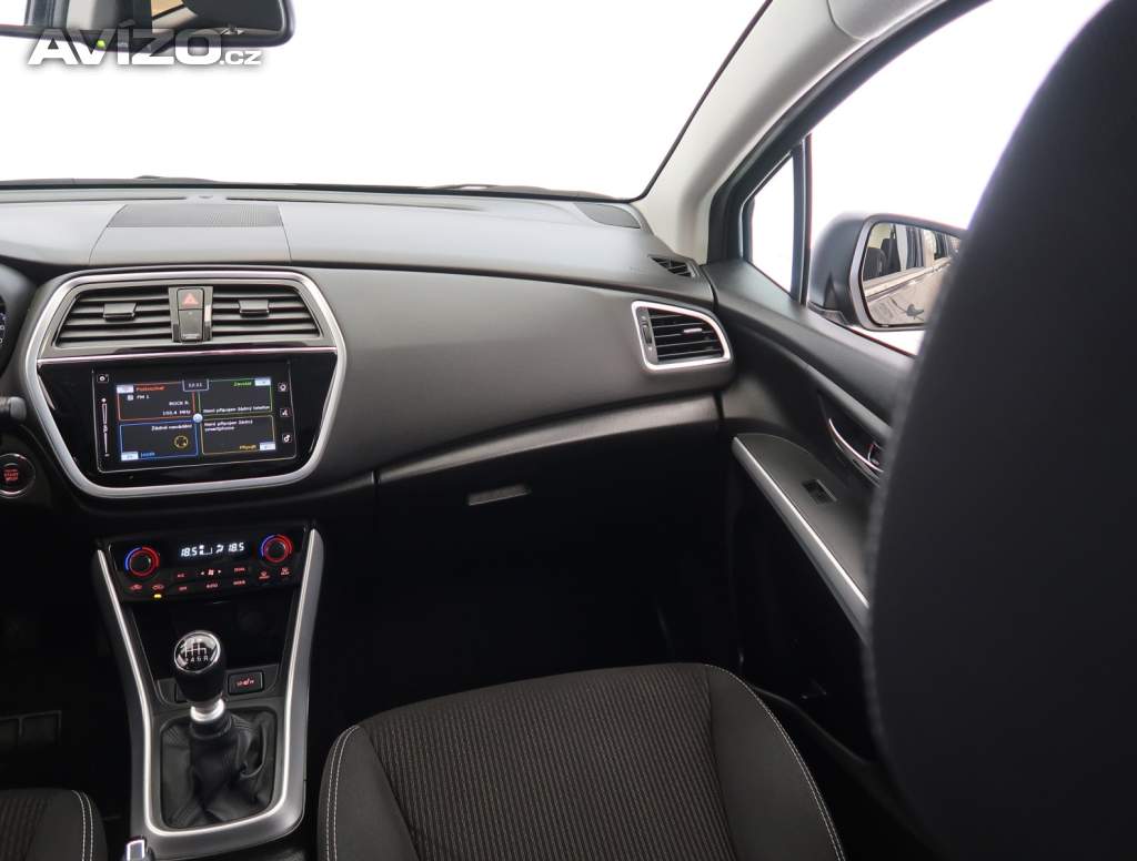 Foto inzerátu Suzuki SX4 S-Cross 1.4 BoosterJet