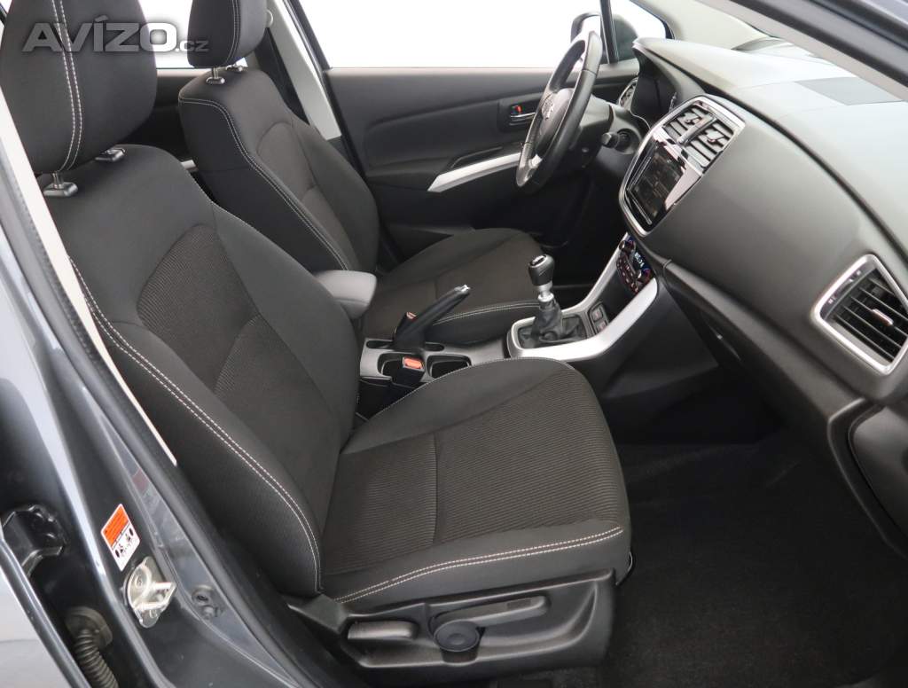 Foto inzerátu Suzuki SX4 S-Cross 1.4 BoosterJet