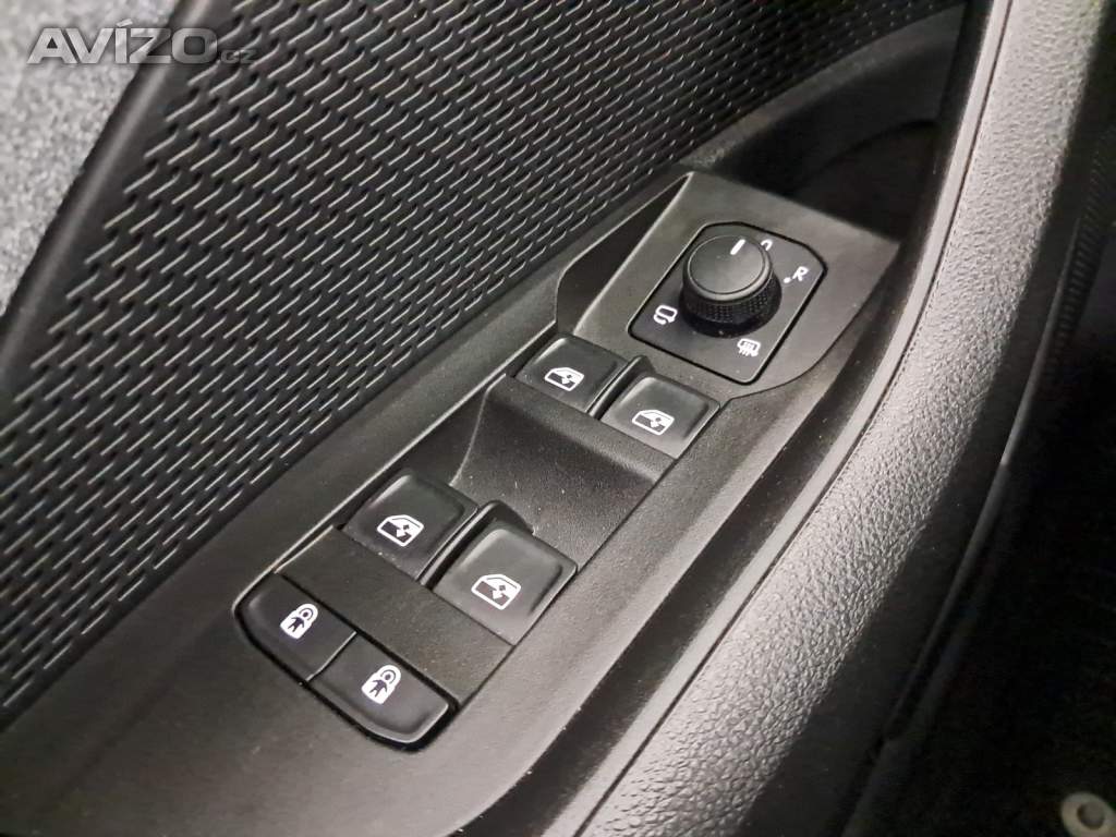 Foto inzerátu Skoda Octavia 1.5 eTSI mHEV