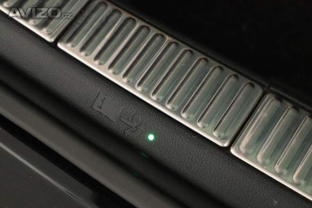 Foto inzerátu Skoda Superb 2.0 TDI